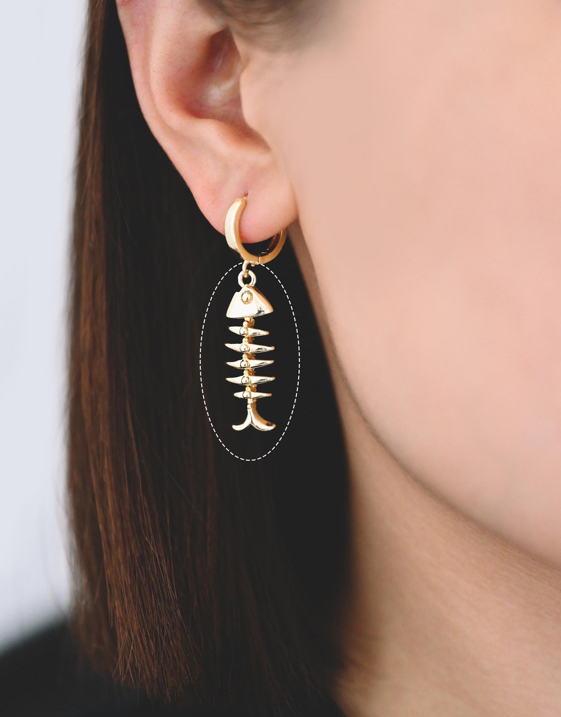 4pcs Gold Fishbone Charms, Gold Plated Brass Fishbone Pendant, Skeleton Pendant (GB-2936-D)